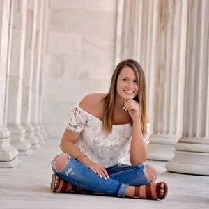 Meet your Posher, Kelsey